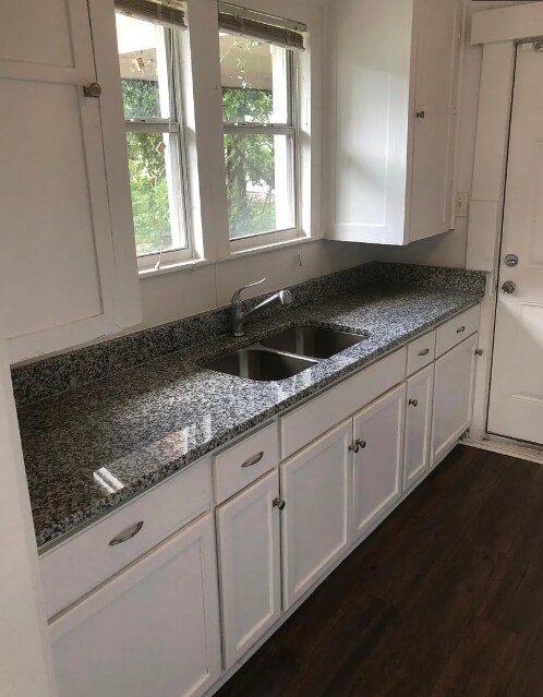 Foto principal - 2523 Hiland St