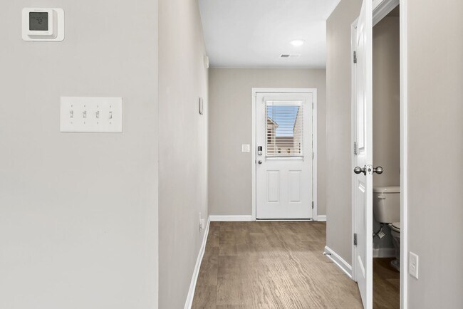 Building Photo - Southgrove