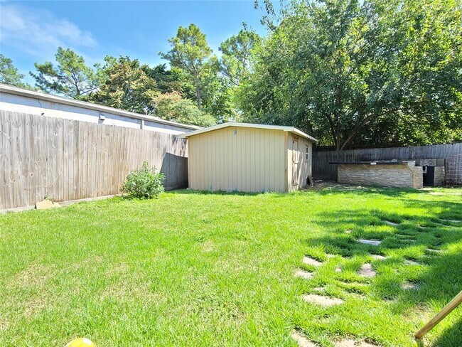 Foto del edificio - 8127 Country Wind Ct