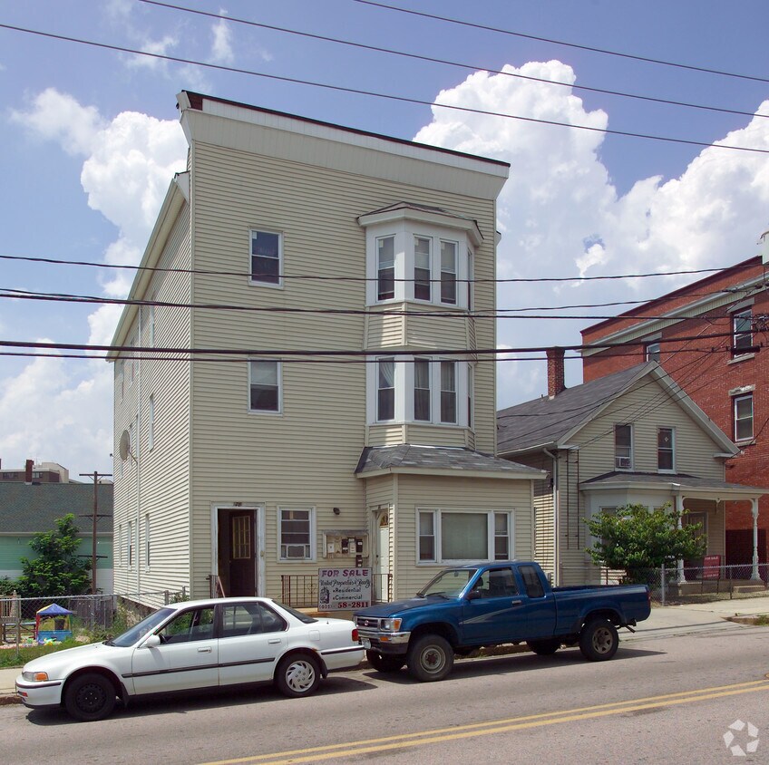 Primary Photo - 78-88 Rathbun