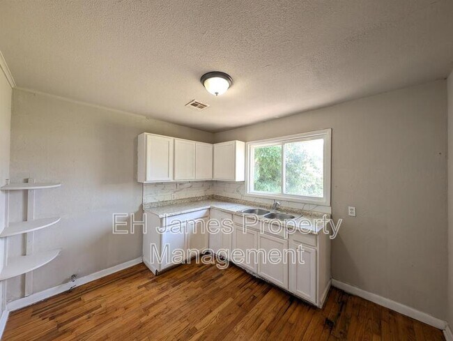 Foto del edificio - 4611 S 28th W Ave