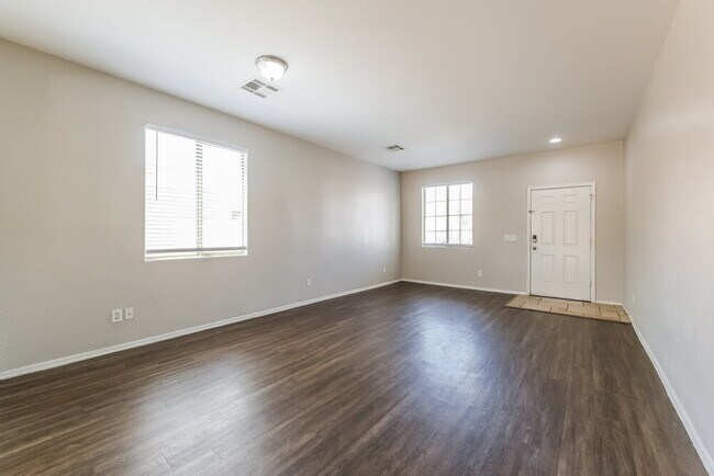 Foto del edificio - 6829 S 68th Ln