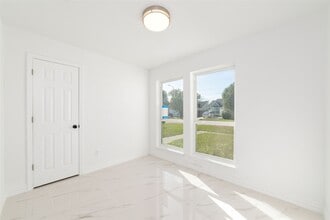 Building Photo - 2707 Ashford Trail Dr