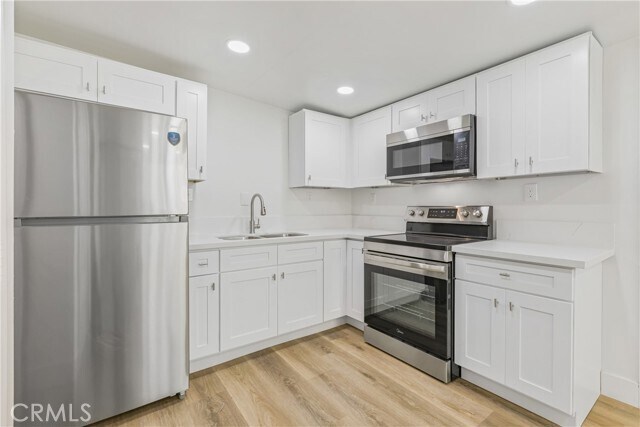 Foto del edificio - 1827 S White Ave