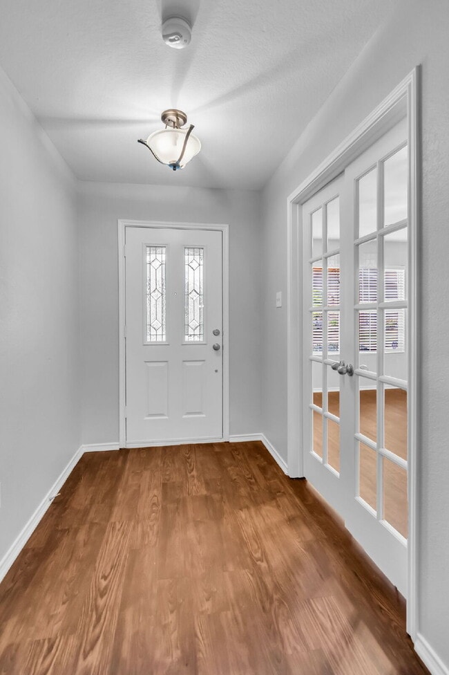 Building Photo - "Spacious 4-Bedroom Home – 2,085 Sq Ft Fort Worth Retreat!"