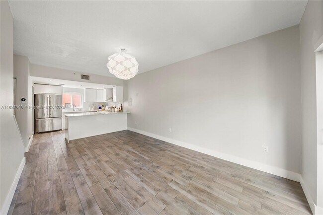 Foto del edificio - 1611 SW 2nd Ct