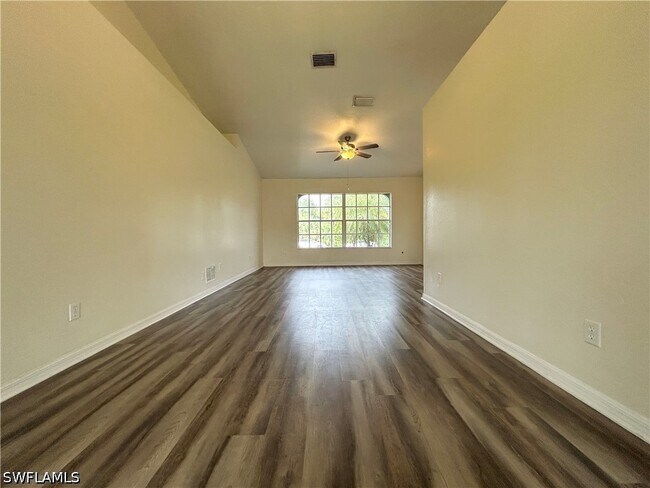 Building Photo - 6143 Hendley Ct