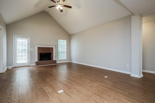Building Photo - 134 Brookhaven Ln