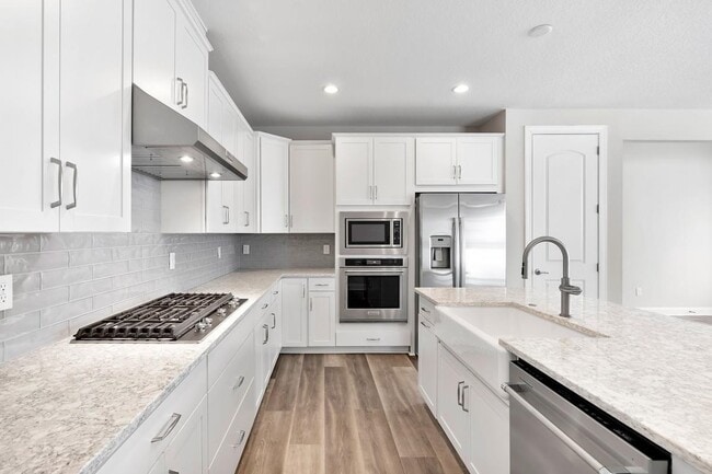 Building Photo - 147 Cool Spgs Ave