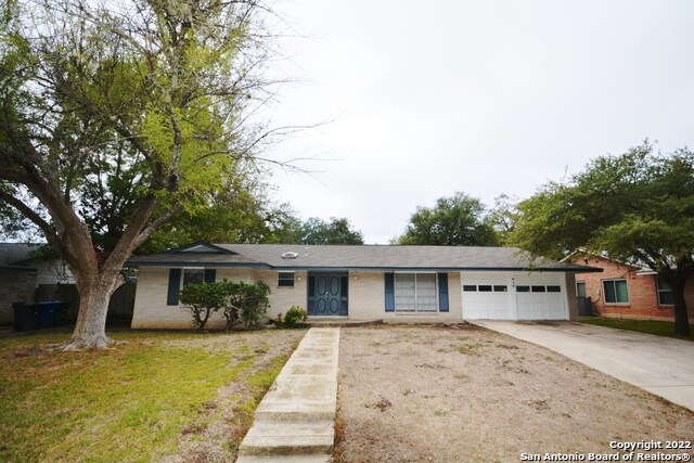 Primary Photo - 410 Tango Dr