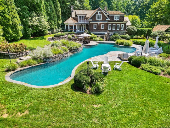 Building Photo - 15 Catamount Rd