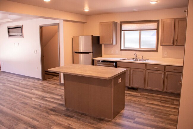 Foto del edificio - Spacious 2 Bed - Southside Townhome!