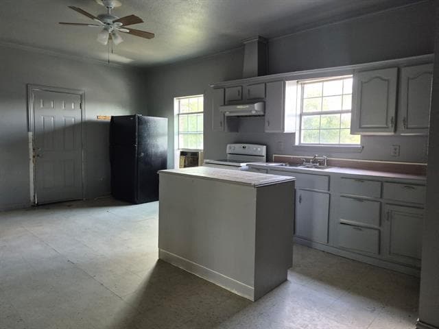 Building Photo - 609 Elwayne Ave