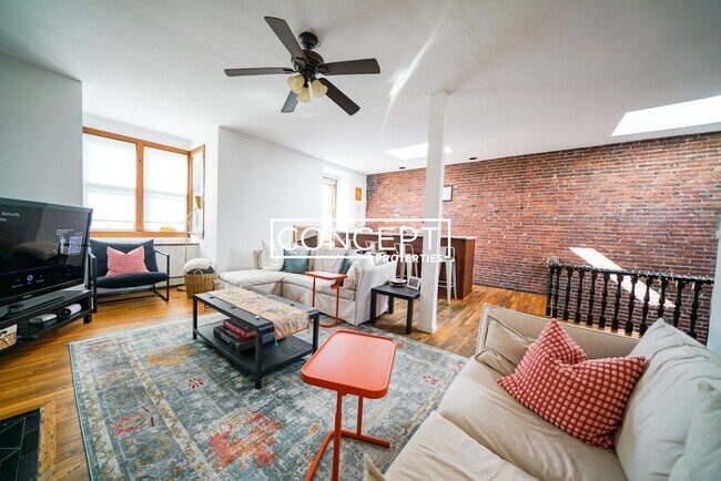 Building Photo - 486 Massachusetts Ave