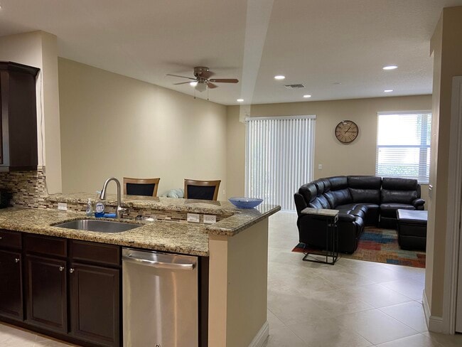 Building Photo - 16185 Poppy Seed Cir