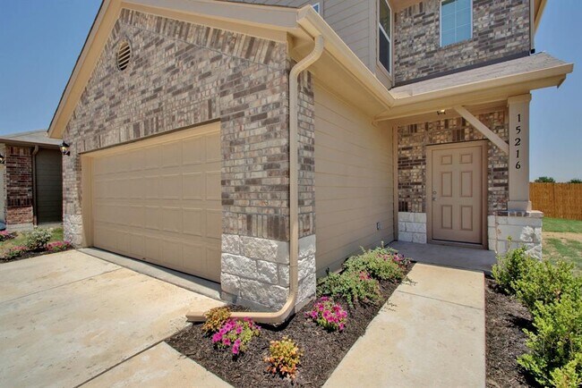 Building Photo - 15216 Bullbrier Rd