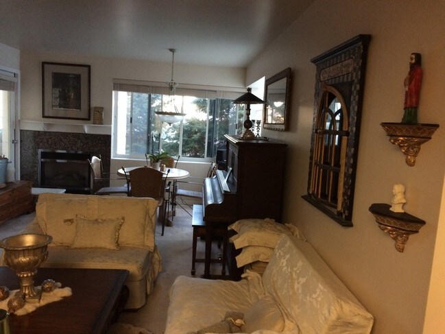 Foto del edificio - 6645 W Burnside Rd