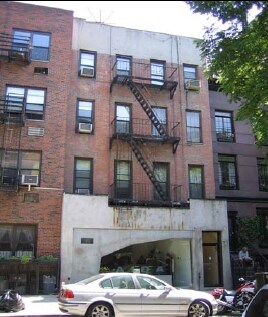 Primary Photo - 209 E 76th St