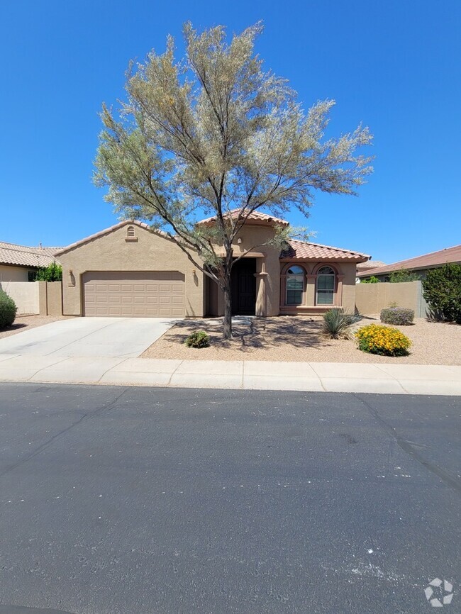 Building Photo - 1676 E Azalea Dr