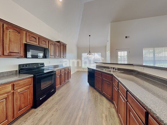 Building Photo - 11670 Brayton Cv