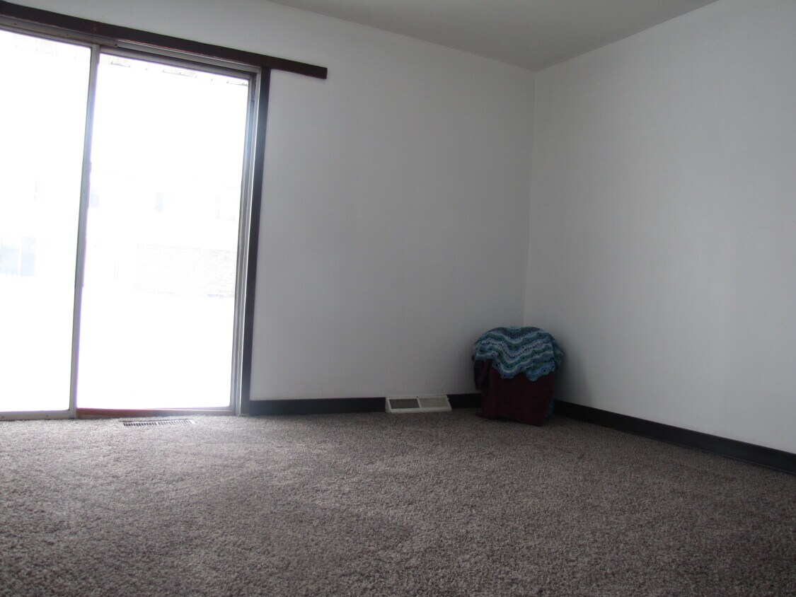 256 Ave M Ave W, Fort Dodge, IA 50501 Townhome Rentals in Fort Dodge