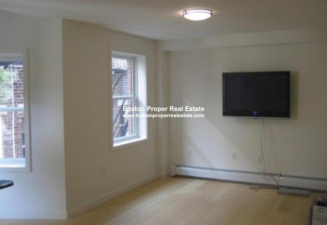 Foto del edificio - 461 Park Dr