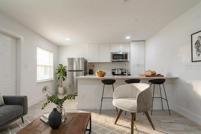 Building Photo - 3017 49th St S