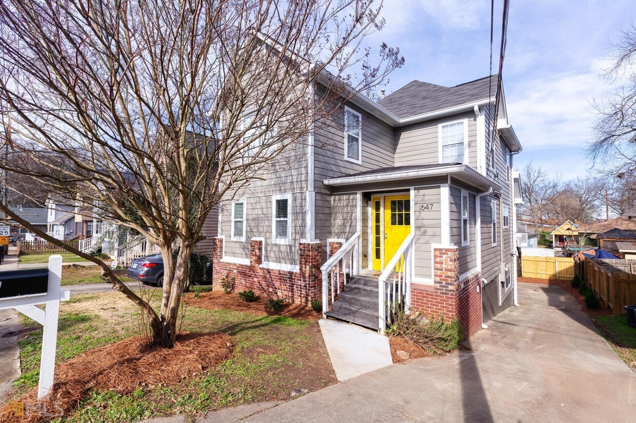 647 Magnolia St NW, Atlanta, GA 30314 Townhome Rentals in Atlanta GA
