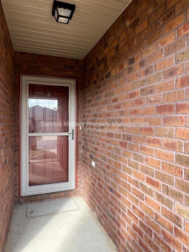 Building Photo - 4736 Frances St