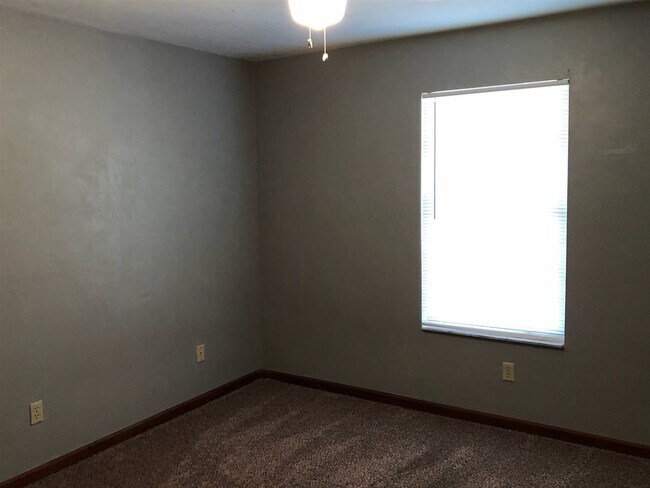 Foto del edificio - 475 Teal Ln