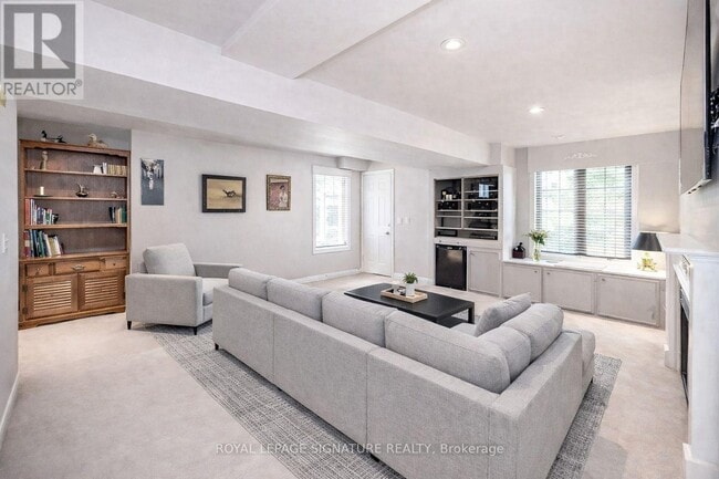 Building Photo - 2871 Darien Rd