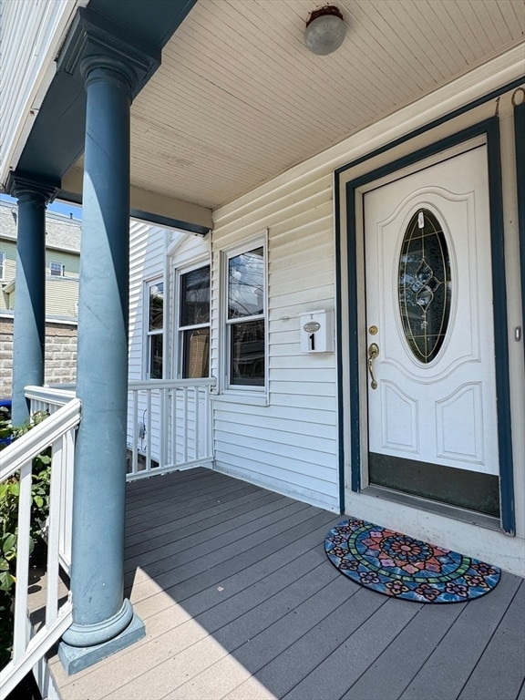 Building Photo - 10 Laurel Terrace