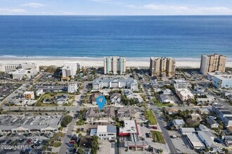 Building Photo - 222 14th Ave N