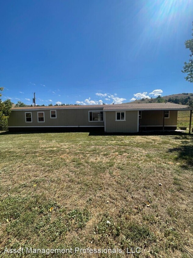 3 br, 2 bath House 4701 Blue Creek Rd House Rental in Billings, MT