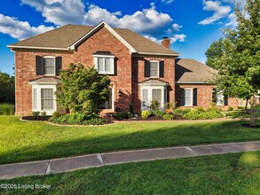 Building Photo - 711 Bedfordshire Rd