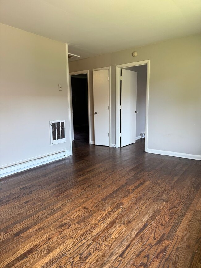 Foto del edificio - 2 bedroom/1 bath