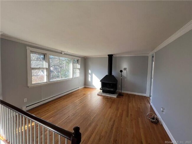 Foto del edificio - 77 Carter Ln