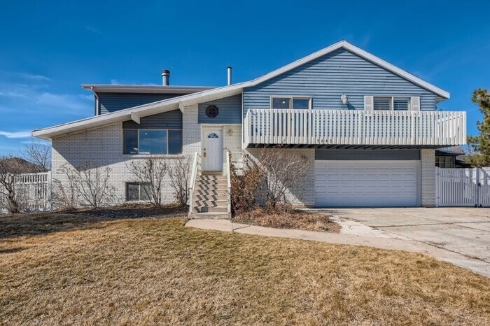Primary Photo - 9845 N Hidden Drive, Highland, UT, 84003