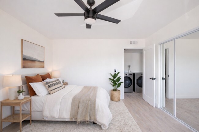 Building Photo - The Camellia Apartments