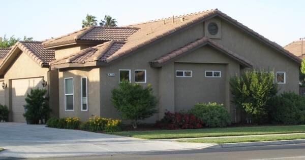 Primary Photo - 4663 W Clinton Ave