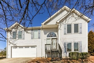 Building Photo - 6815 Wood Gate Way