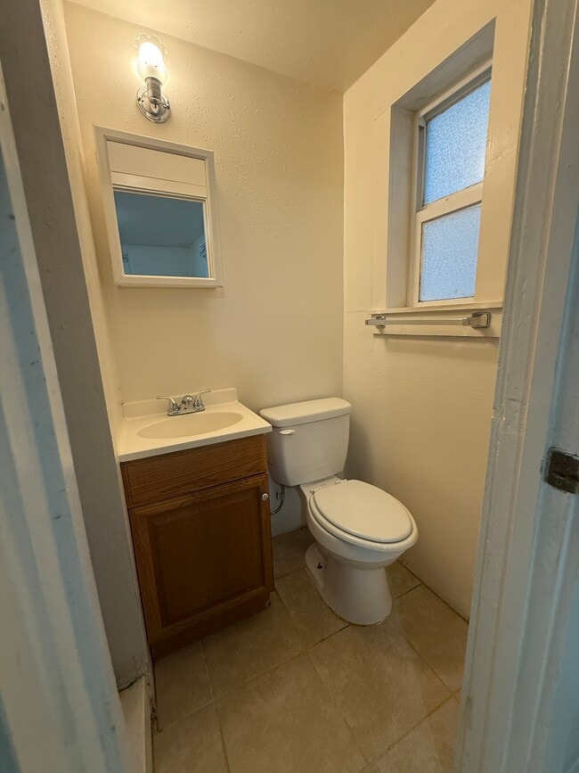 Building Photo - 1011 4th St N