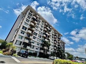 Building Photo - 777 S Federal Hwy