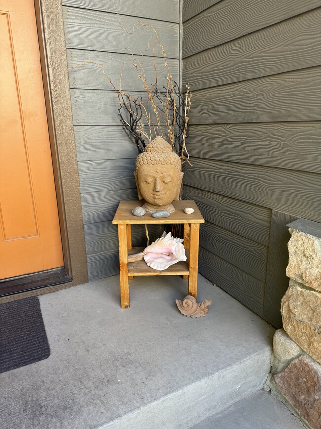 Foto del edificio - 78 Jameson Dr