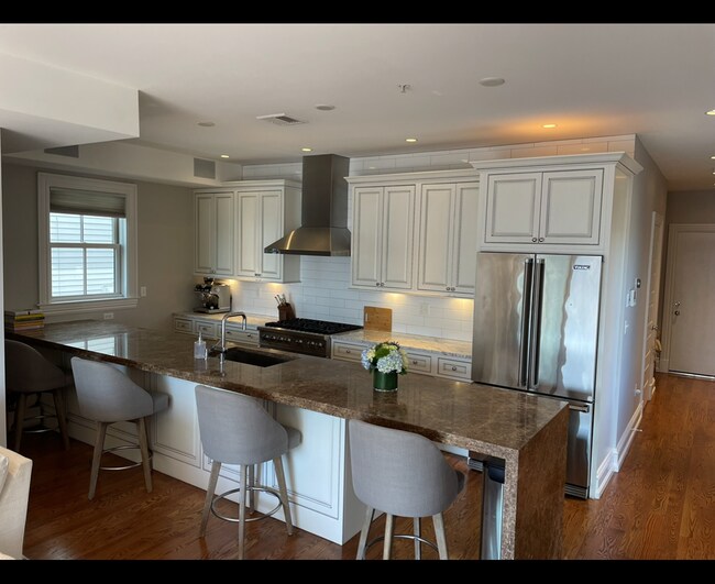 Kitchen - 82 G St