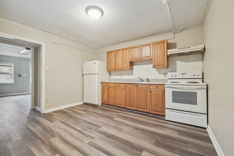 102C Woodcrest Dr Unit A, Chapel Hill, NC 27516 Condo for Rent in