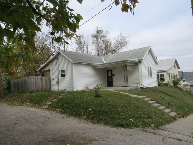 Foto del edificio - 1524 N 10th St