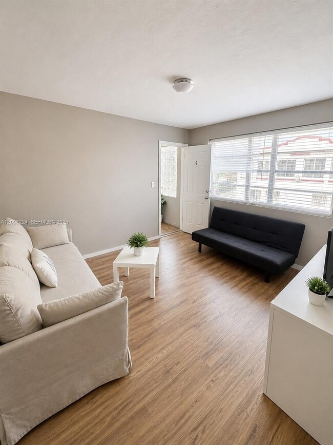 Foto del edificio - 375 SW 19th Ave