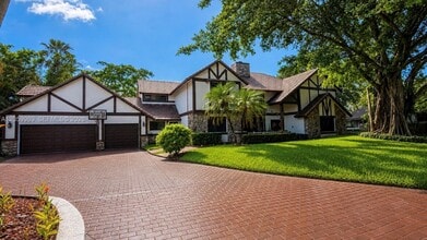 Building Photo - 10244 Vestal Ct