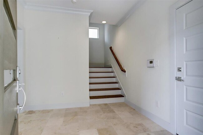 Foto del edificio - 1803 Rosedale St